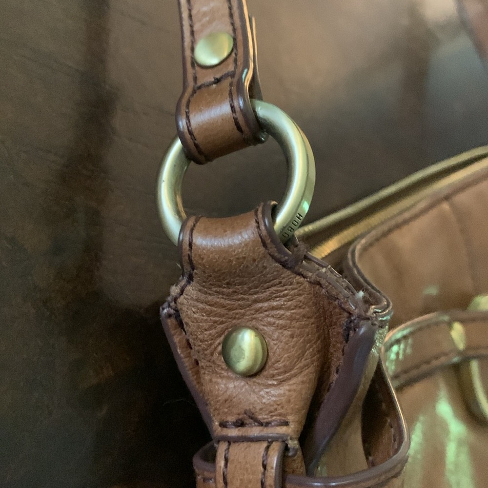 HOBO Leather crossbody - Picture 8 of 8